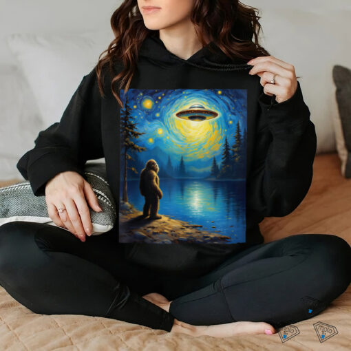 Bigfoot Gazing UFO Mystical Encounter Alien Visit Van Gogh Shirt
