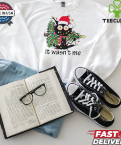 Black cat it wasn’t me Christmas tree shirt
