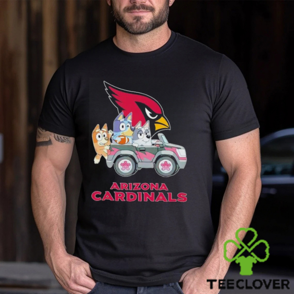 Bluey Bingo and Muffin in the car Arizona Cardinals NFL 2024 shirt Bluey Bingo and Muffin in the car Arizona Cardinals NFL 2024 shirt