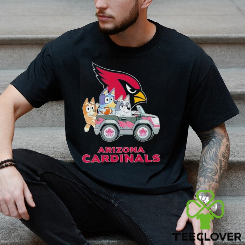 Bluey Bingo and Muffin in the car Arizona Cardinals NFL 2024 shirt Bluey Bingo and Muffin in the car Arizona Cardinals NFL 2024 shirt