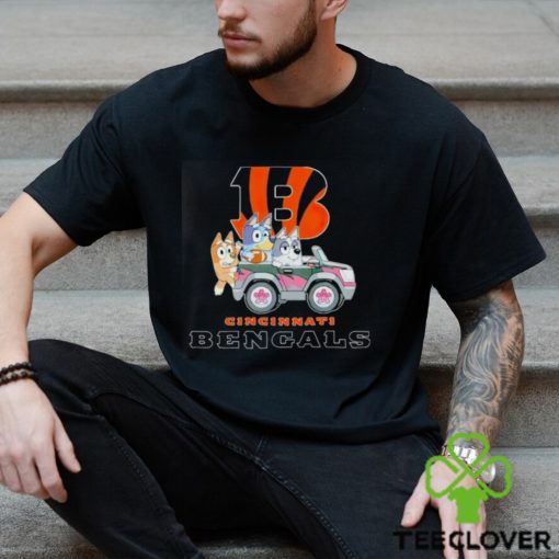 Bluey Bingo and Muffin in the car Cincinnati Bengals NFL 2024 hoodie, sweater, longsleeve, shirt v-neck, t-shirt