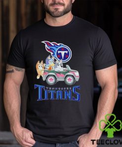 Bluey Bingo and Muffin in the car Tennessee Titans NFL 2024 hoodie, sweater, longsleeve, shirt v-neck, t-shirt