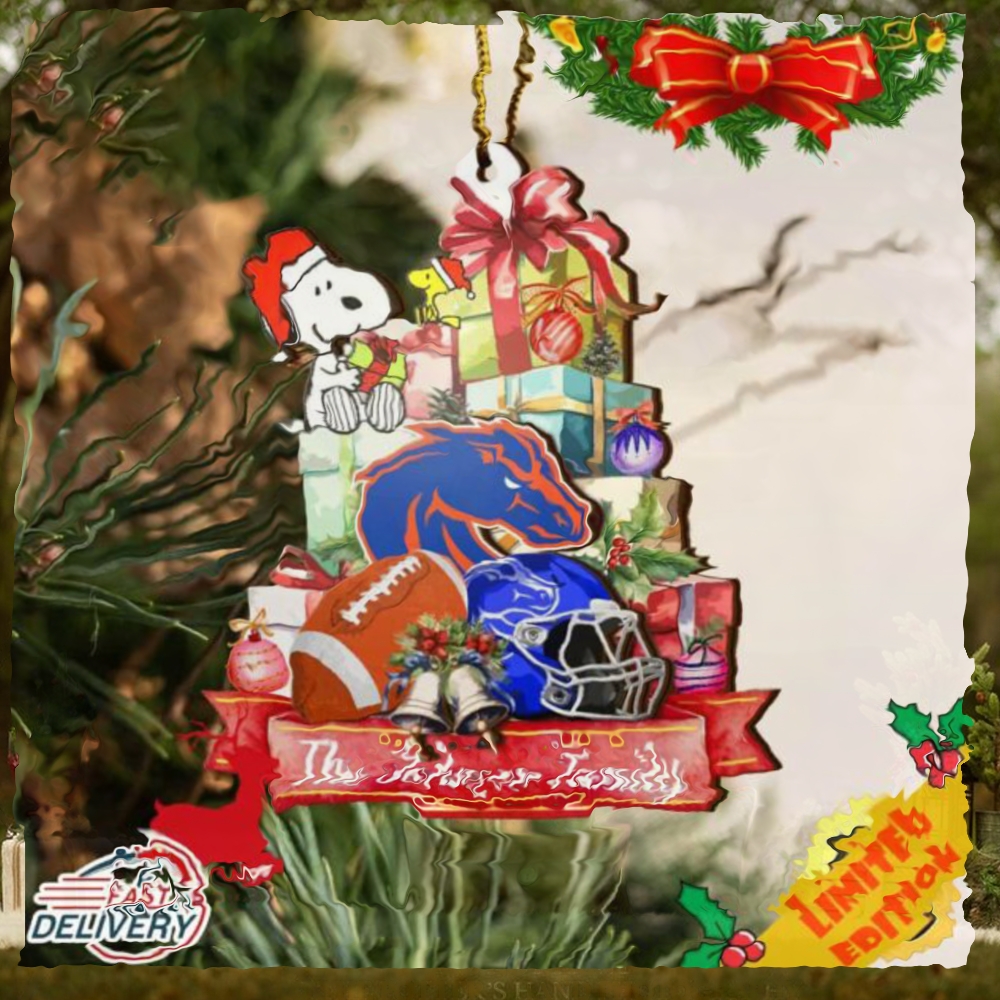 Boise State Broncos And Snoopy Christmas NCAA Ornament Custom Your Family Name