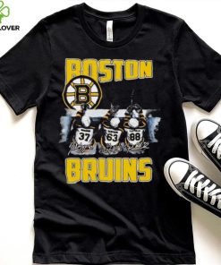 Boston Bruins Teams Brad Marchand , Patrice Bergeron & David Pastrnak Signatures Shirt