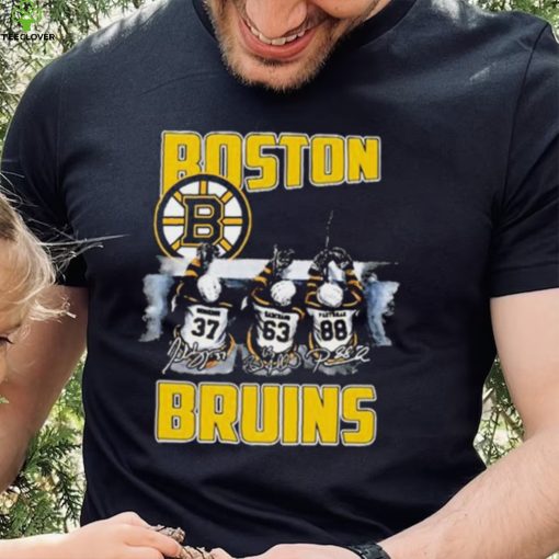 Boston Bruins Teams Brad Marchand , Patrice Bergeron & David Pastrnak Signatures Shirt