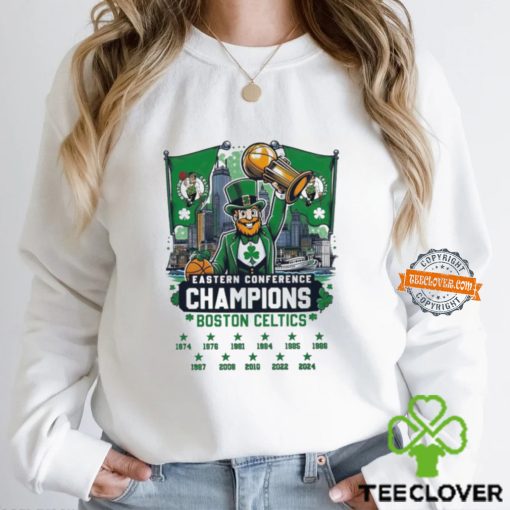 Boston Celtics 2024 Eastern Conference Champions Fan Celebrating NBA hoodie, sweater, longsleeve, shirt v-neck, t-shirt