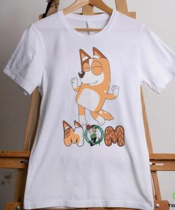 Boston Celtics Smiling Dancing Bluey Mom shirt