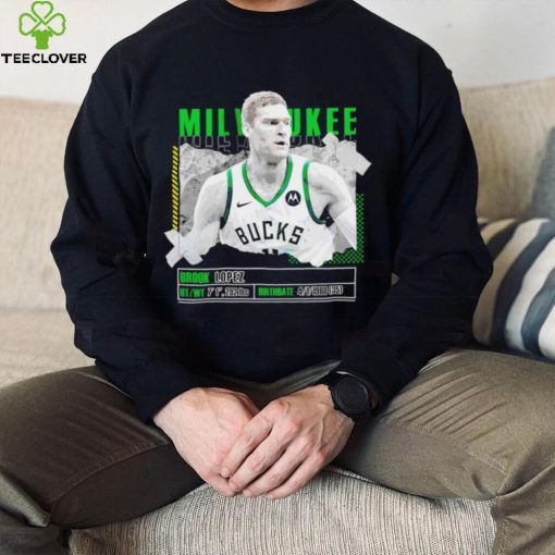 Brook Lopez Milwaukee Bucks basketball player pose paper gift hoodie, sweater, longsleeve, shirt v-neck, t-shirt