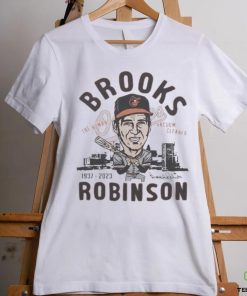 Brooks Robinson The Human Vacuum Cleaner 1937 2023 Signature Shirt