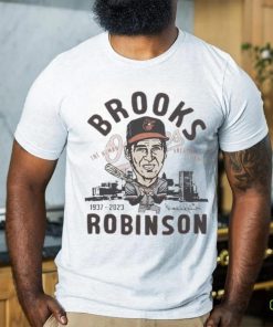 Brooks Robinson The Human Vacuum Cleaner 1937 2023 Signature Shirt