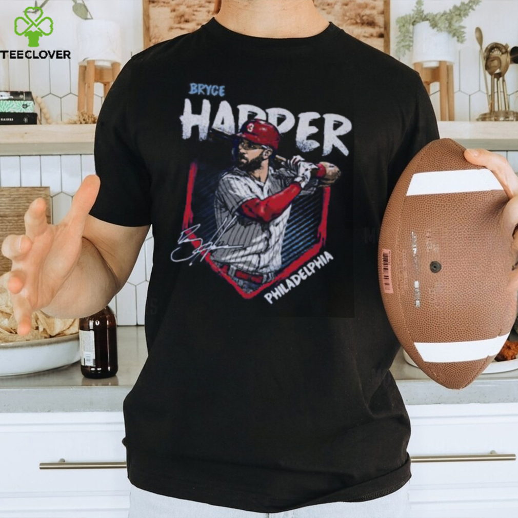 Bryce Harper Signature American professional baseball Philadelphia Base T Shirt Bryce Harper Signature American professional baseball Philadelphia Base T Shirt