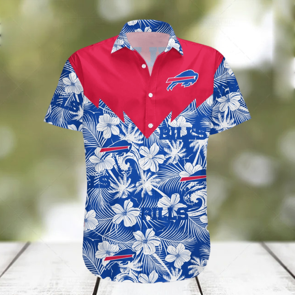 Retro NFL Buffalo Bills Funny Hawaiian Shirt Gift For Beach Vacation -  Limotees