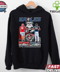 Bulldogs On Saturdays Eagles On Sundays It’s Phillydawgs city skyline shirt