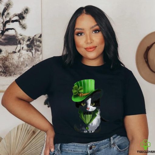Cat Celebrates St Patrick Day Unisex T Shirt