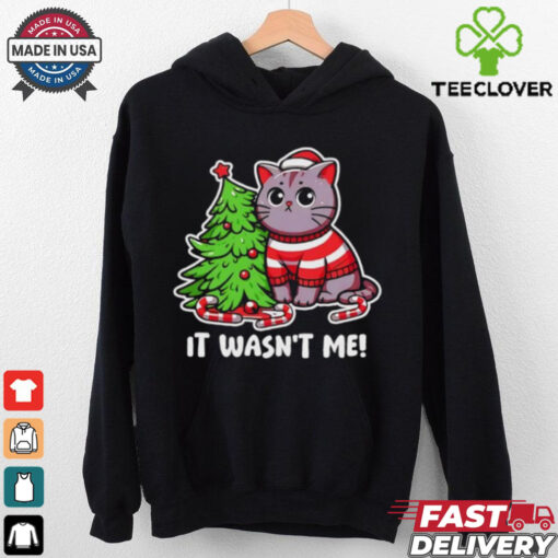 Cat it wasn’t me Christmas tree Xmas shirt
