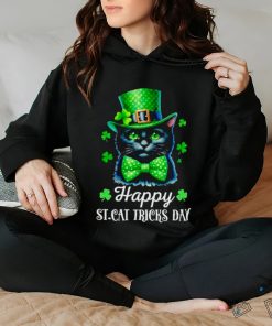 Cat portrait wear green hat happy St. cat tricks day st Patrick’s day cat hoodie, sweater, longsleeve, shirt v-neck, t-shirt