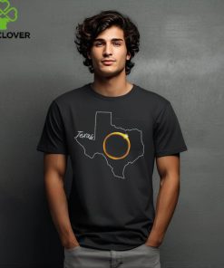 Cat total solar eclipse Tshirt