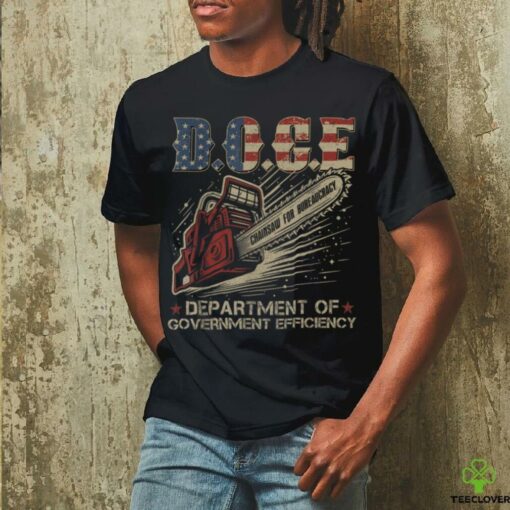 Chainsaw For Bureaucracy Funny D.O.G.E DOGE USA Flag T Shirt