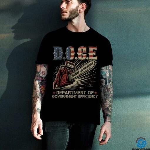 Chainsaw For Bureaucracy Funny D.O.G.E DOGE USA Flag T Shirt
