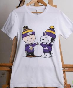 Charlie Brown And Snoopy Nfl Minnesota Vikings Football Go Vikings Cartoon T Shirt
