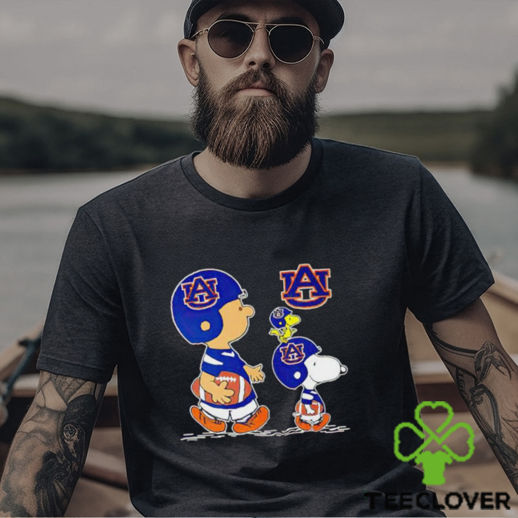 Charlie Brown Snoopy And Woodstock Auburn Tigers Football shirt Charlie Brown Snoopy And Woodstock Auburn Tigers Football shirt