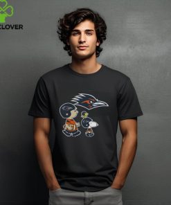 Charlie Brown Snoopy UTSA Shirt UTSA Roadrunners shirt