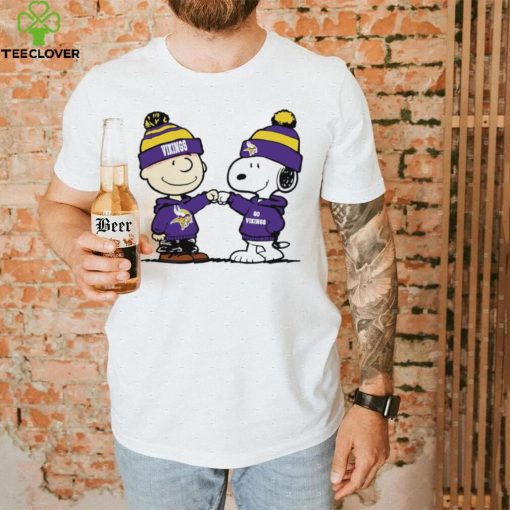 Charlie Brown and Snoopy NFL Minnesota Vikings football go Vikings cartoon shirt