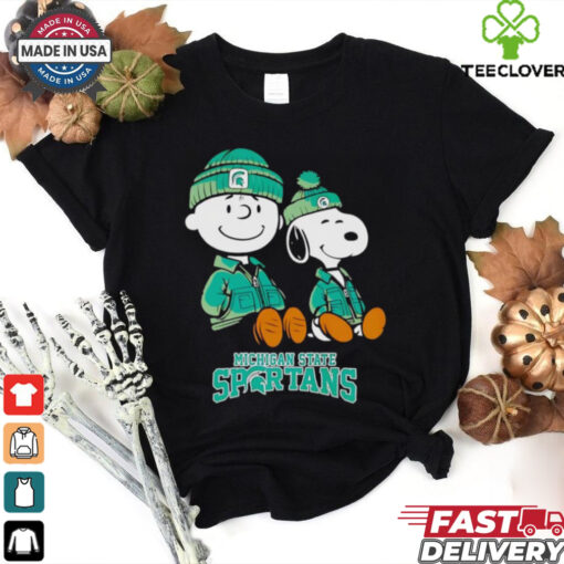 Charlie Brown and Snoopy sitting Michigan State Spartans shirt