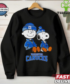 Charlie Brown and Snoopy sitting Vancouver Canucks shirt