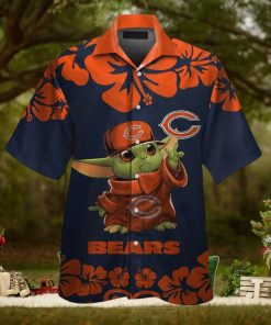 Chicago Bears Baby Yoda Short Sleeve Button Up Tropical Hawaiian Shirt