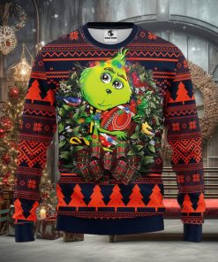 Chicago Bears Grinch Hug Christmas Ugly Sweater