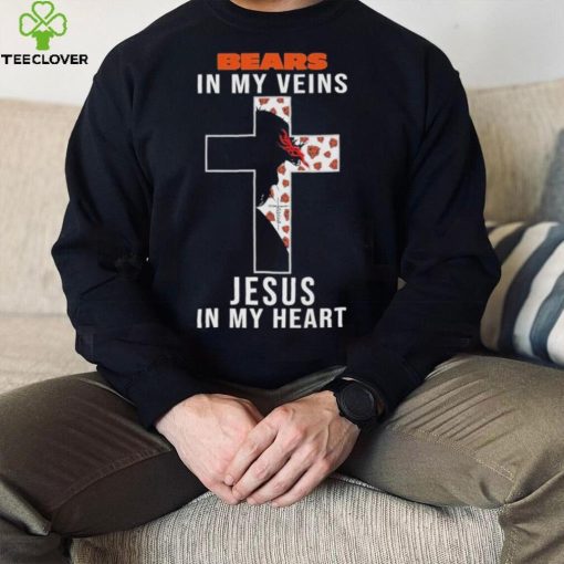 Chicago Bears NFL In My Veins Jesus In My Heart Cross 2024 T Shirt