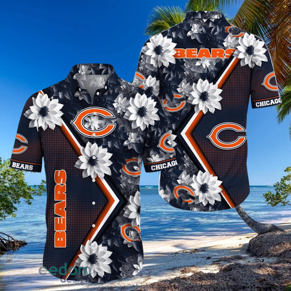 Chicago Bears Trending Hawaiian Shirt Gift For Fans Chicago Bears Trending Hawaiian Shirt Gift For Fans