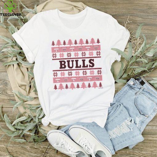 Chicago Bulls Holiday Christmas Tree T Shirt