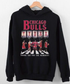 Chicago Bulls Players Walking Thank You For The Memories Signatures 2025 Shirt