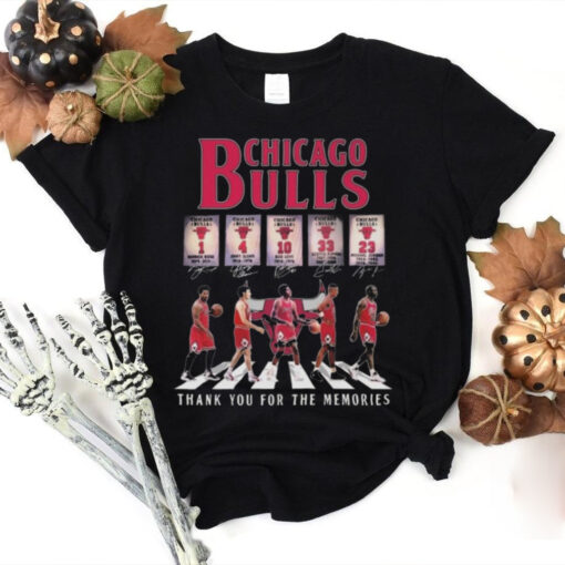 Chicago Bulls Players Walking Thank You For The Memories Signatures 2025 Shirt