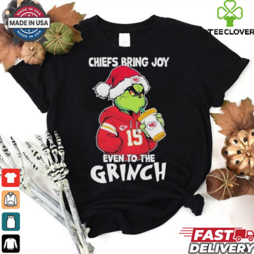 Chiefs Bring Joy Even To The Grinch X Kansas City Chiefs Christmas Shirt