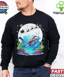 Christmas Santa skeletons scuba diving lovers shirt