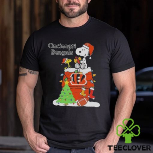 Christmas Snoopy Cincinnati Bengals Shirt