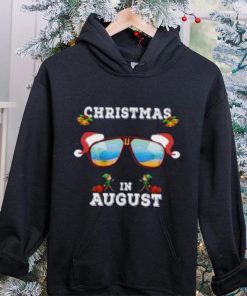 Christmas Sunglasses with Santa claus Hat in Augus' Men's T Shirt