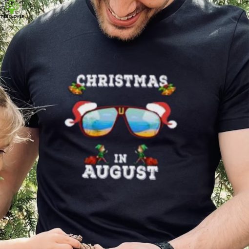 Christmas Sunglasses with Santa claus Hat in Augus’ Men’s T Shirt
