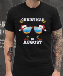 Christmas Sunglasses with Santa claus Hat in Augus' Men's T Shirt