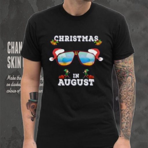 Christmas Sunglasses with Santa claus Hat in Augus’ Men’s T Shirt
