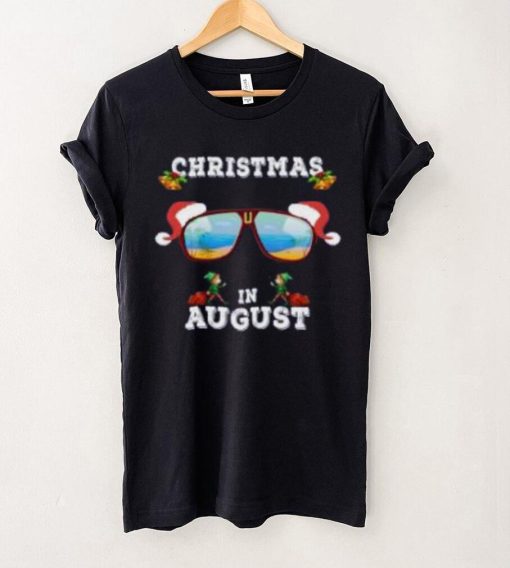 Christmas Sunglasses with Santa claus Hat in Augus’ Men’s T Shirt