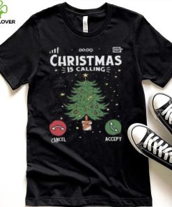 Christmas is calling' Women's Plus Size T Shirt