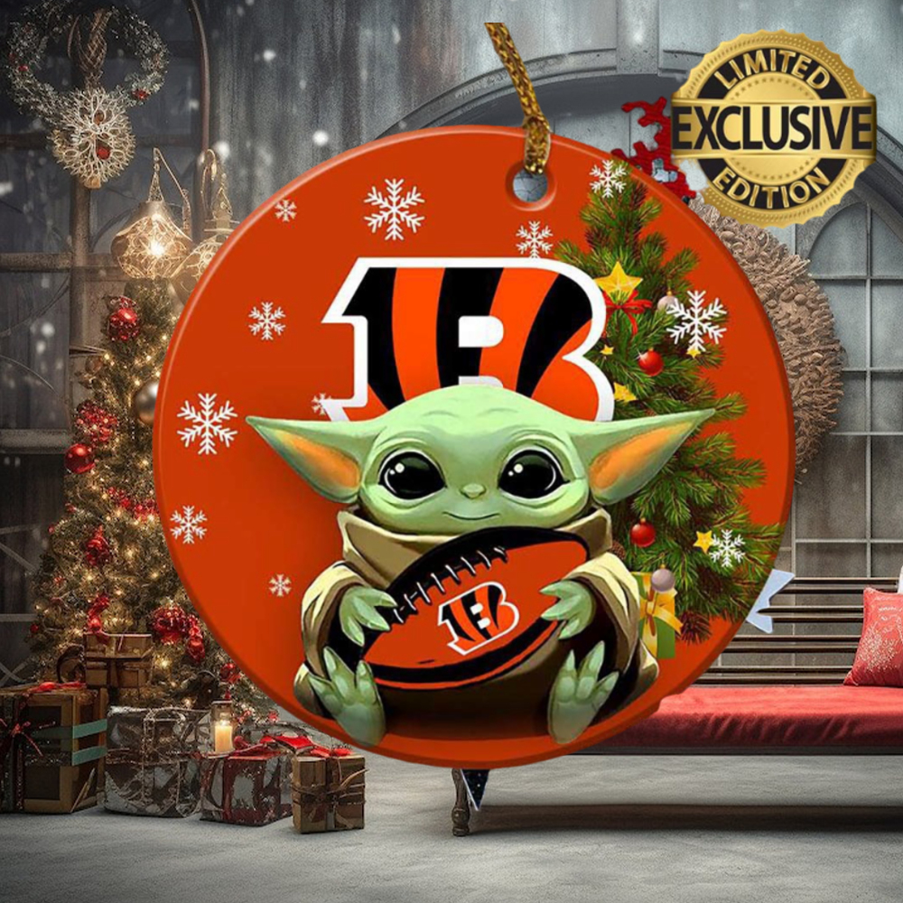Cincinnati Bengals Baby Yoda NFL Christmas Decorations Ceramic Ornament Cincinnati Bengals Baby Yoda NFL Christmas Decorations Ceramic Ornament