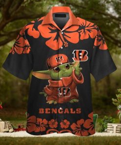 Cincinnati Bengals Baby Yoda Short Sleeve Button Up Tropical Hawaiian Shirt