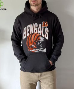 Cincinnati Bengals End Around Helmet Graphic T Shirt