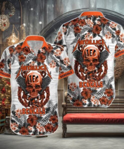 Cincinnati Bengals Logo NFL Men Hawaiian Shirt Football Team Custom Gifts Gift For Him