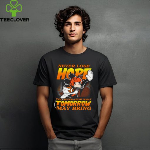 Cincinnati Bengals NFL Football Mickey Disney Never Lose Hope T Shirt